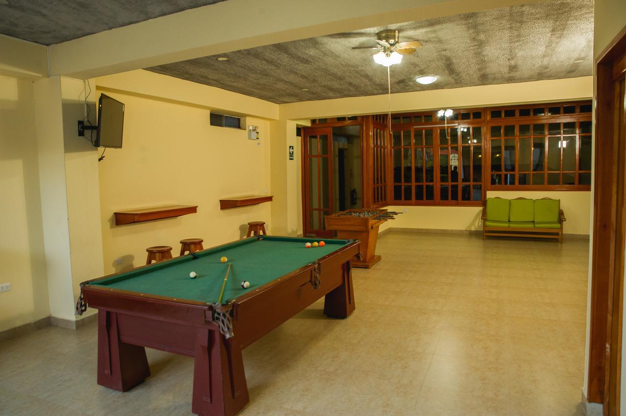 Los Gavilanes Hotel Пукальпа Екстер'єр фото